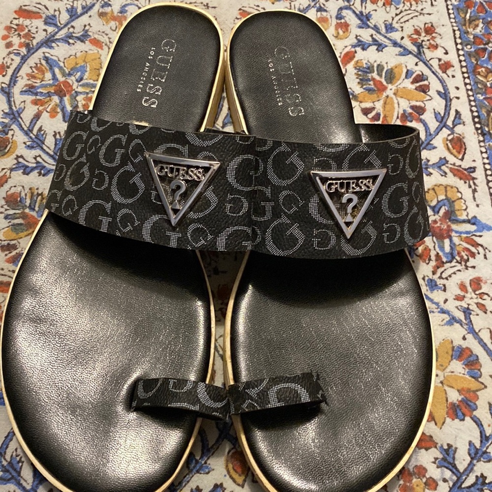 Woman guess size8:5